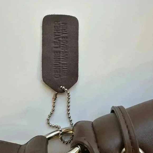 St. Johns Bay Genuine Leather Shoulder purse - Picture 7 of 9